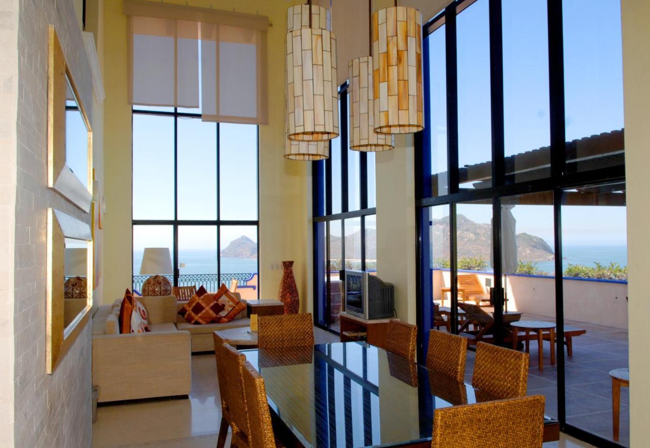 Royal Villas Resort Mazatlan Bagian luar foto The Sky Bar