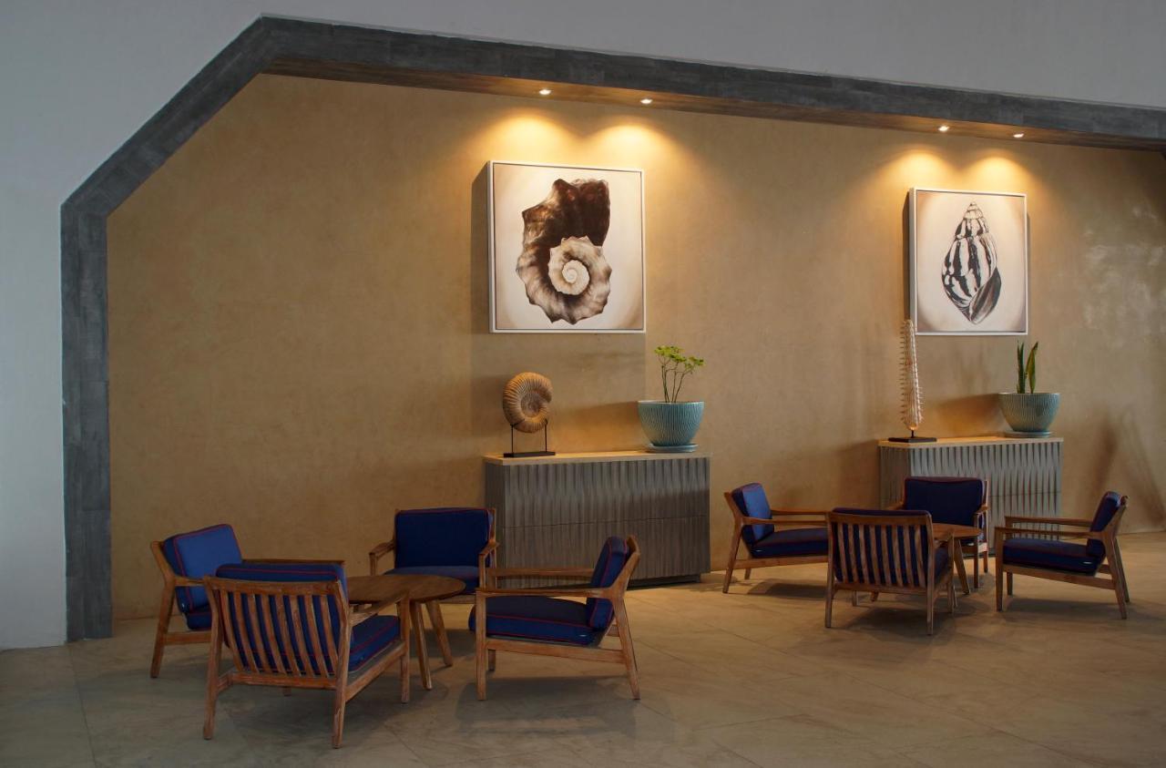 Royal Villas Resort Mazatlan Bagian luar foto Interior of the hotel