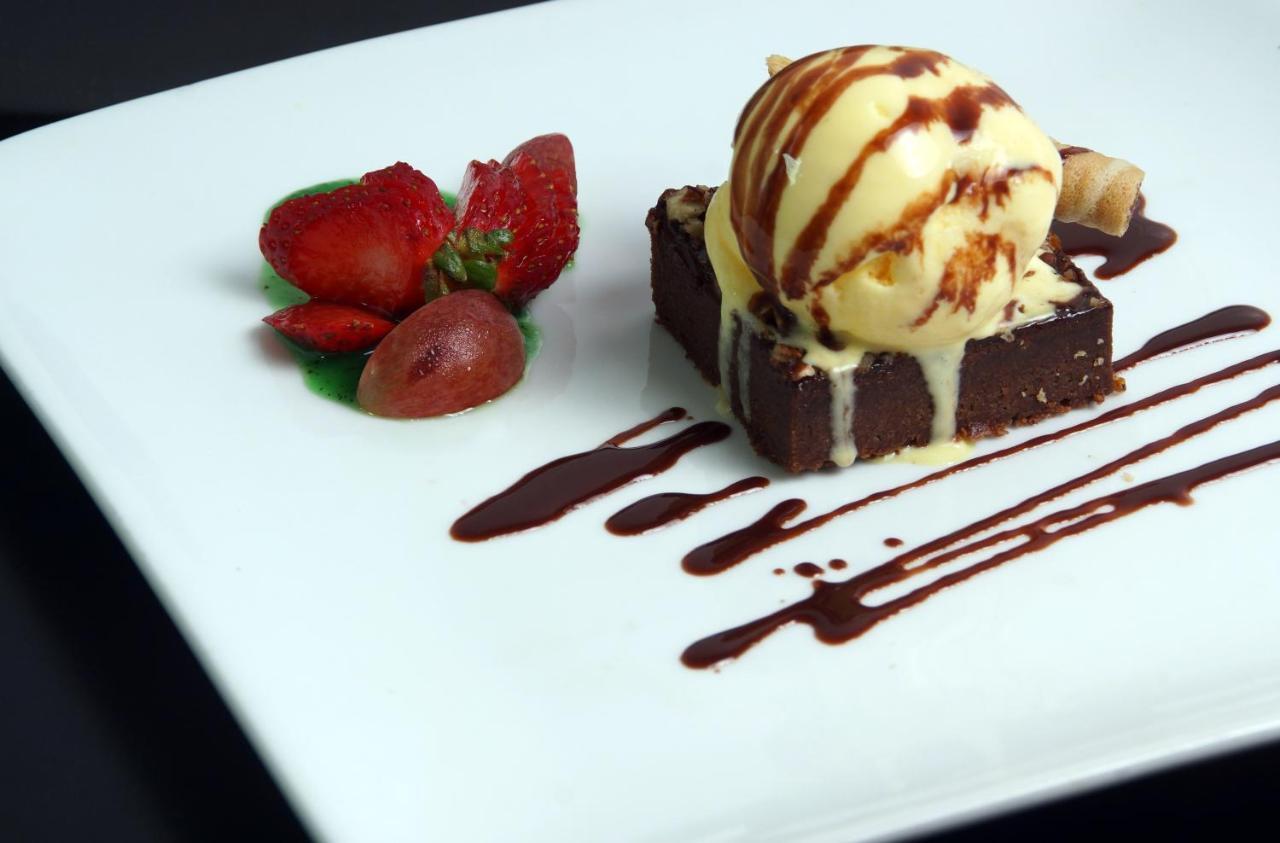 Royal Villas Resort Mazatlan Bagian luar foto A dessert