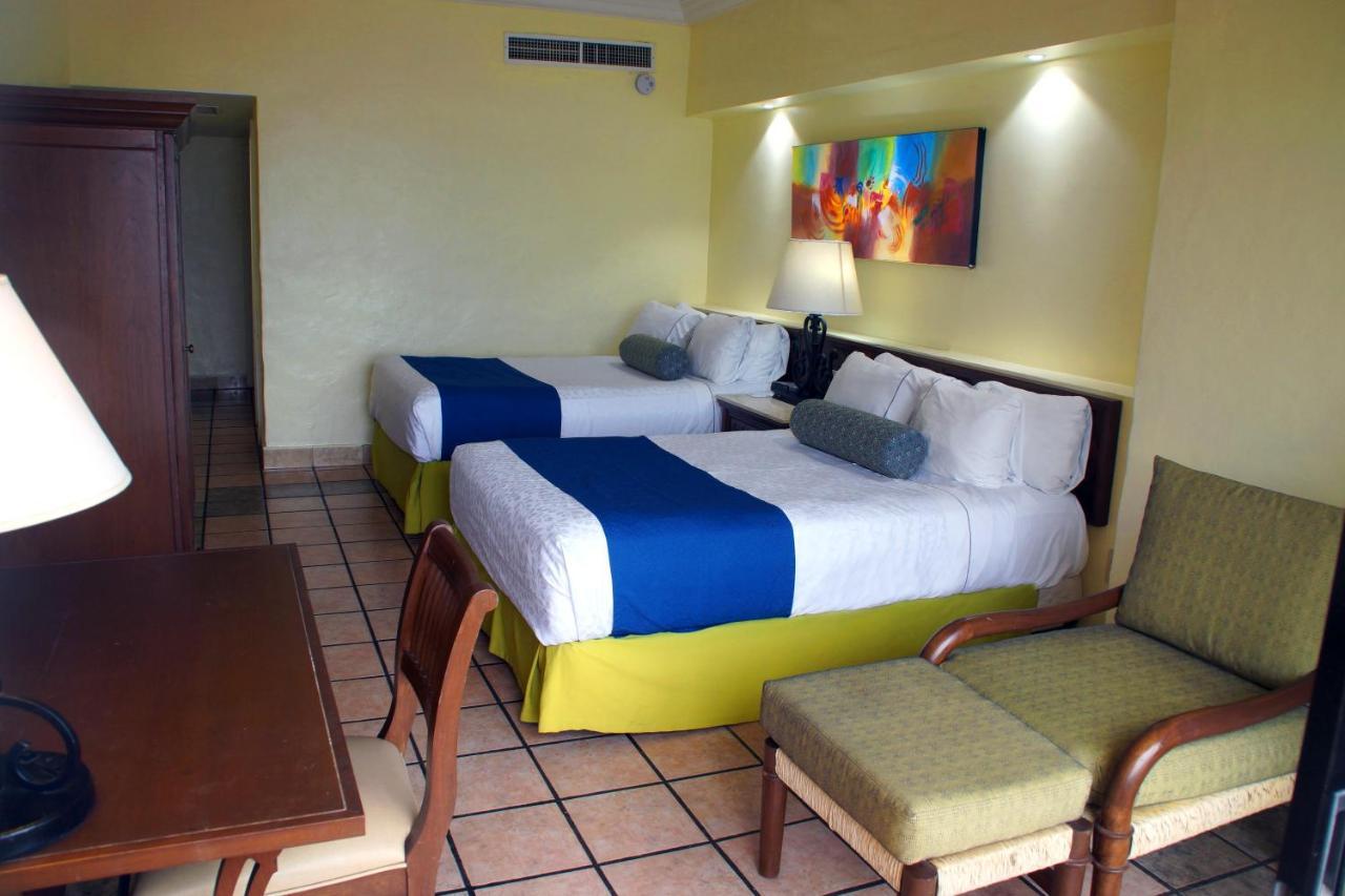 Royal Villas Resort Mazatlan Bagian luar foto
